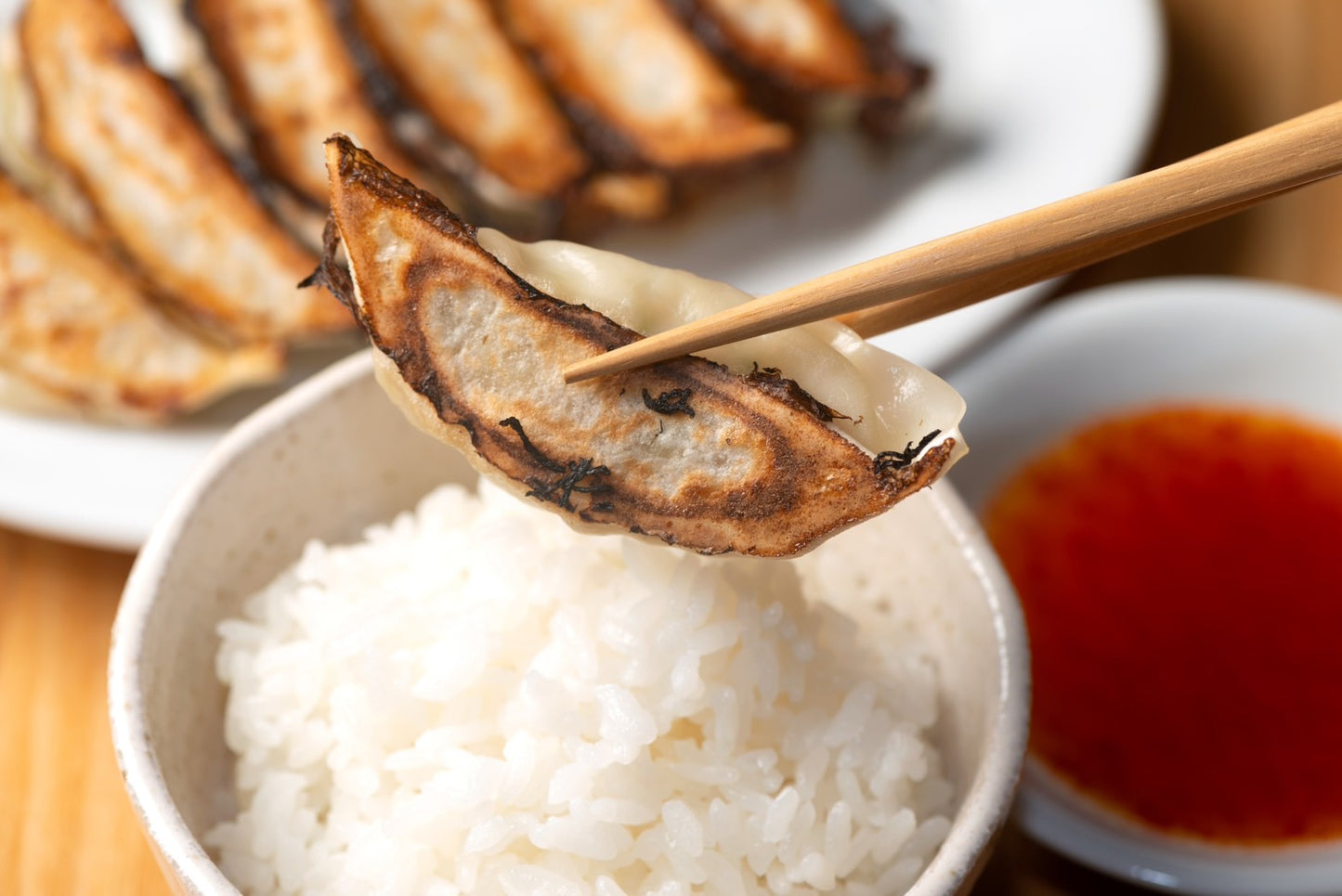 【お試しセット】スパイス餃子と黒豚餃子の25個入りセット 計50個